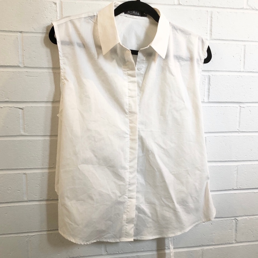 🌞 Button Up Open Back Top - Picture 3 of 8